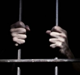 PRISÃO DO EMPREGADO – JUSTA CAUSA